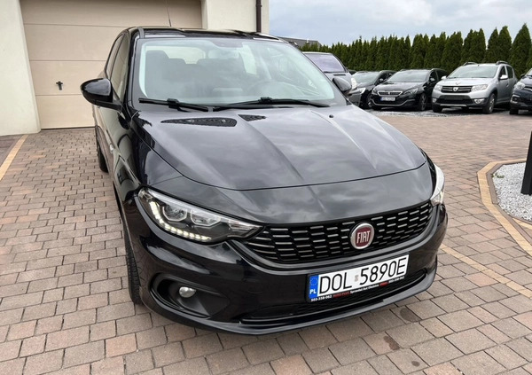 Fiat Tipo cena 43900 przebieg: 133896, rok produkcji 2017 z Oleśnica małe 466